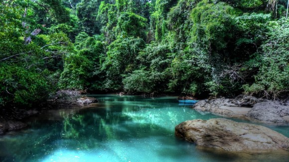 „Kostarika si své přírodní klenoty cení, a proto vsází na OZE.“ Zdroj: newlifeiboga.com