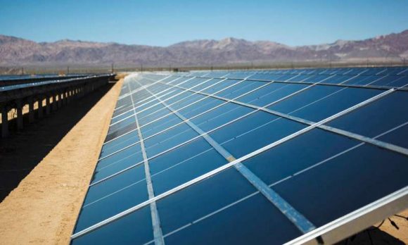 „Amerika loni spotřebovala méně uhlí, a výrazně se do výroby energie zapojily OZE.“ Zdroj: LNNL