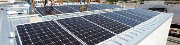 "První milion trval čtyřicet let, druhý se zvládne za pouhé dva roky." Zdroj: SEIA