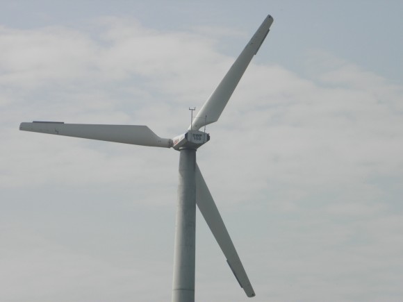 „Věkovité větrné elektrárny vydrží z technického hlediska pětadvacet let, ty nové ještě déle.“ Zdroj: Radomír Dohnal