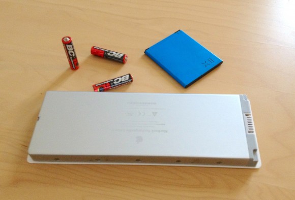 Baterie různých typů dnes najdeme ve veškeré přenosné elektronice. foto: Ekologické bydlení