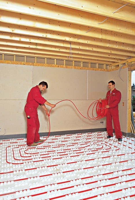 Instalace podlahového vytápění nemusí být složitá. foto: BAUMAX