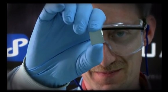 Lidské tělo by jednoho dne mohlo sloužit jako zdroj energie pro naše mobilní zařízení. foto: Perpetua Power/Silverman Studios Video Production