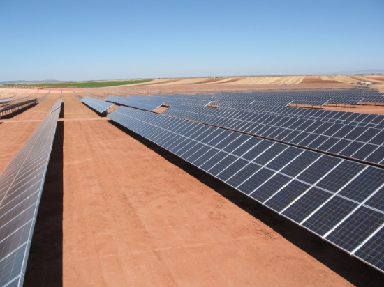 Pouště jsou pro solární elektrárny ideálním prostorem, foto: Phoenix Solar AG