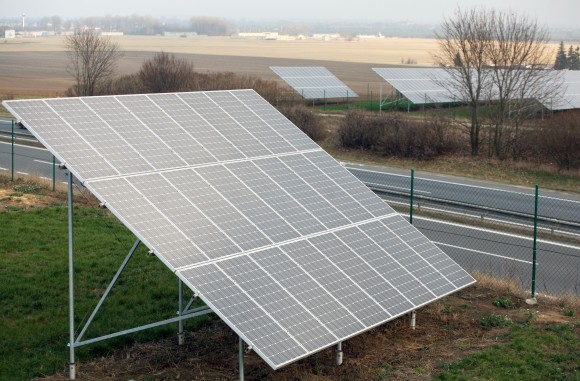 Solární elektrárny dnes najdeme po celé Evropě, foto: haak78, sxc.hu