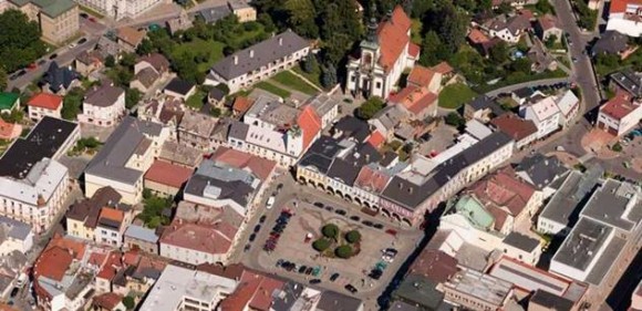 Letecký pohled na východočeské město Ústí nad Orlicí, foto: ustinadorlici.cz