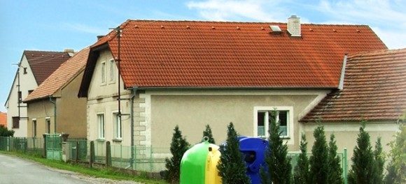 Kontejnery na tříděný odpad patří již ke každému městu a vesnici v České republice, foto: EKO-KOM, a.s.