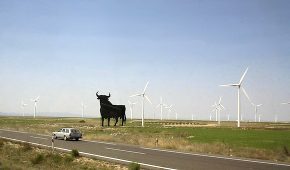 Větrná farma ve Španělsku, autor: Cgoodwin, licence Creative Commons