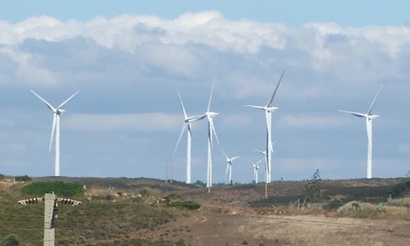 Větrné elektrárny - mají v budoucnosti zajišťovat valnou část energie celé Evropy, foto: Ekobydleni.eu