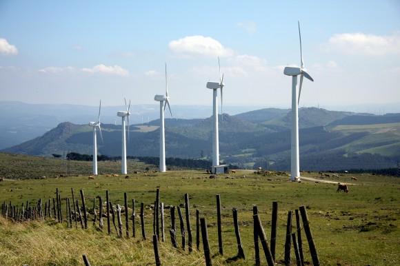 Větrné elektrárny v přírodním parku A Capela, Coruña, Galicie, Španělsko, Evropská unie, Evropa. foto: saavem/sxc.hu