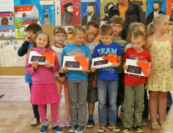 Děti ze škol pomohly sesbírat dvě tuny elektroodpadu. foto: REMA