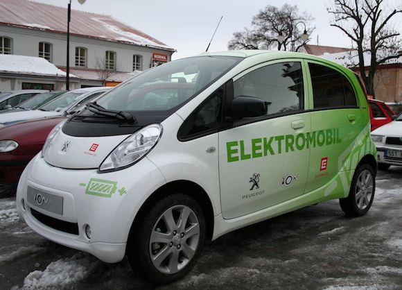 elektrická auta test elektromobilu Peugeot iOn